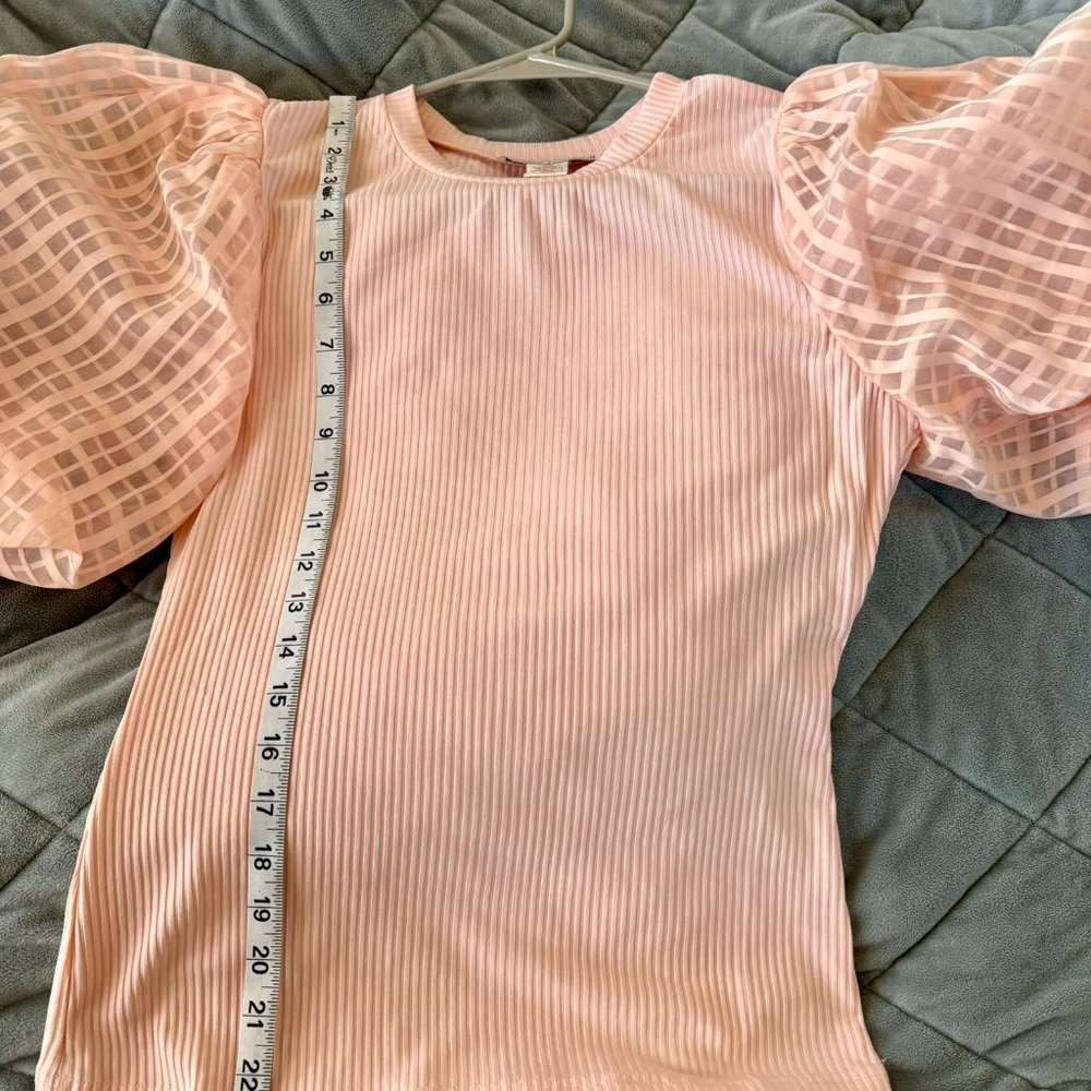 Flying Tomato pink short sleeve sweater w/statement sleeves, women's size medium - Picture 8 of 9